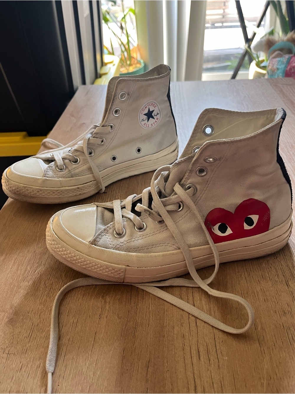 M Size 4 W size 6- Converse Comme des Garçons Play x Chuck 70 2015 High Milk